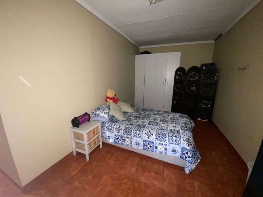 2 Bedroom Property for Sale in Waterval East North West